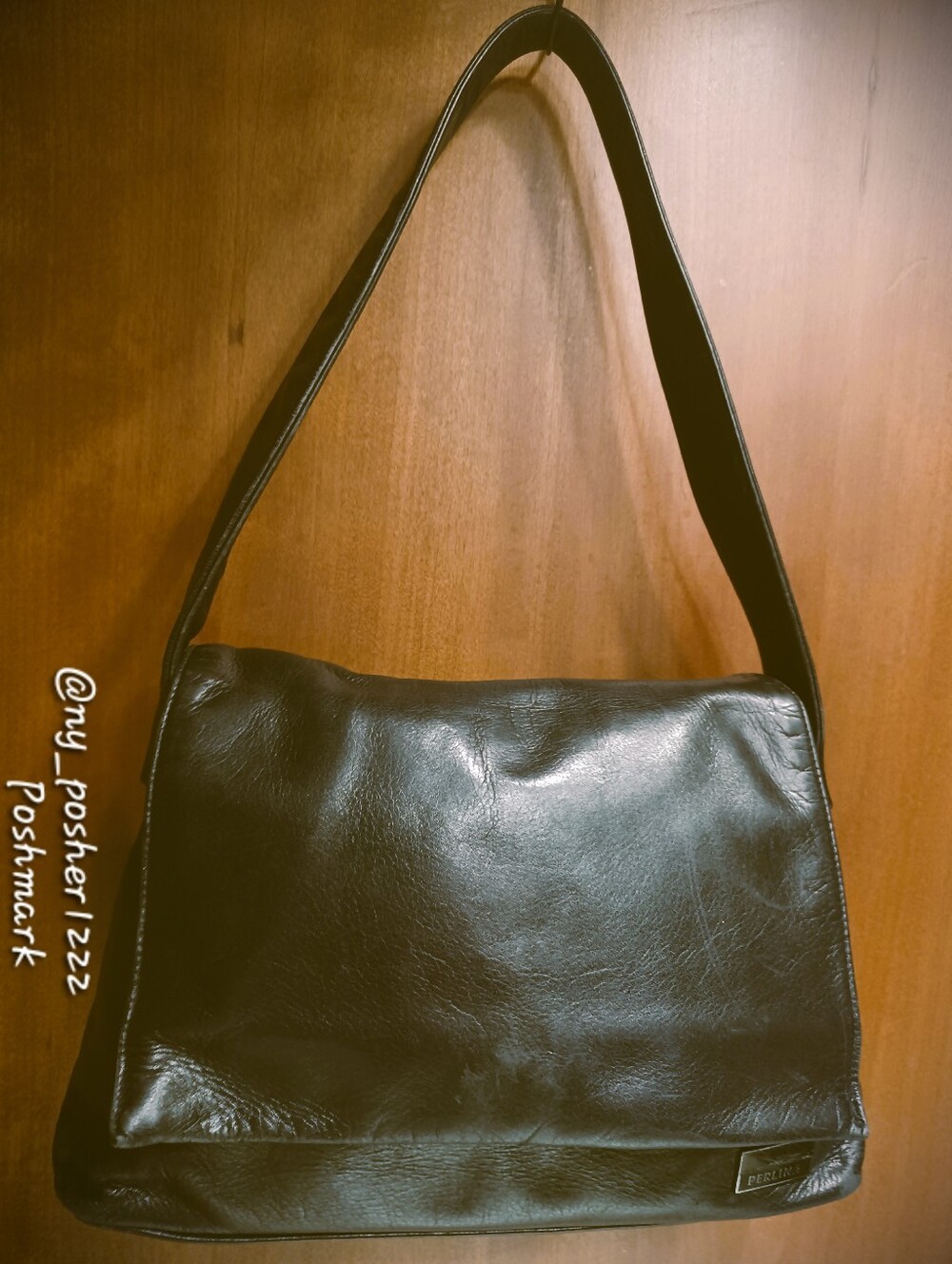 *𝓥𝓲𝓷𝓽𝓪𝓰𝓮 𝗣𝗘𝗥𝗟𝗜𝗡𝗔 New York Slouchy Leather Flap Shoulder Bag ⚫